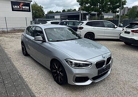 BMW M135 i xDrive*Sport-Automatik*Schiebedach*LED*