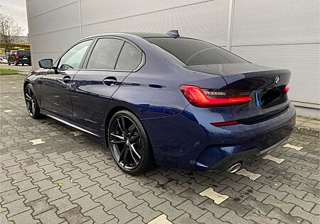 BMW 320 d M Sport Kamera Notrbems Leder Scheckheft