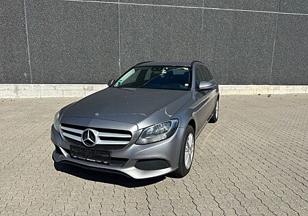Mercedes-Benz C 220 C -Klasse T-Modell T BlueTec / d