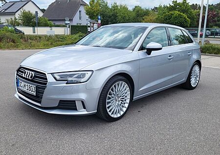 Audi A3 2.0TDI design *B&O, Standhz., sehr gepflegt*