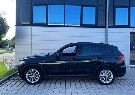 BMW X3 xDrive20d Autom. Leder/Navi/LED/Panora/Standh