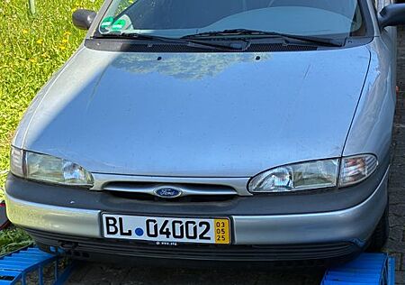Ford Mondeo 1.8 16V , TÜV neu , Automatik , Klima