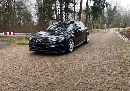 Audi S3 quattro Sportback-Vollauss.B&O, Panorama