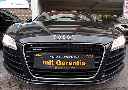 Audi R8 Coupe 4.2 FSI quattro 1. HAND DEUTSCHES AUTO