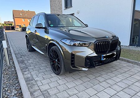 BMW X5 xDrive50e - Manhattan Metallic