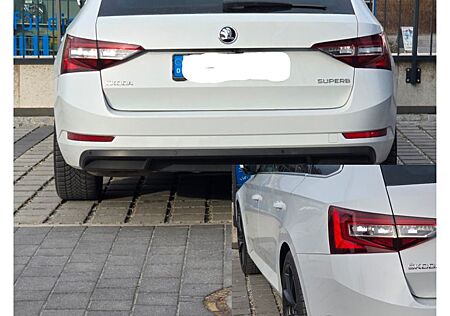 Skoda Superb 2.0 TDI SCR 140kW DSG Style Combi Style
