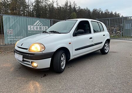 Renault Clio 1.2 RT