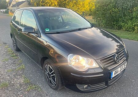 VW Polo Volkswagen 1.6 Automatik United United