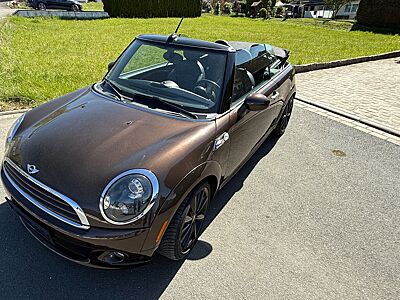 MINI Cooper Cabrio Chili & Red Hot & Factory Aerokit