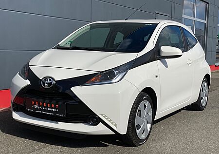 Toyota Aygo (X) Aygo -play/TUV/wenig Km