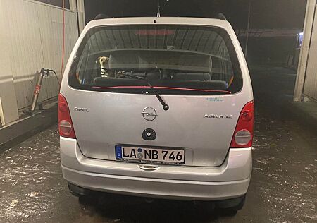 Opel Agila 1.2 16V Elegance Elegance