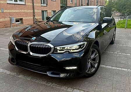 BMW 320d xDrive Sport Line/ Business Paket