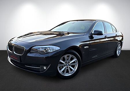 BMW 520d Limousine Business *Bi-Xenon*AHK*PDC*
