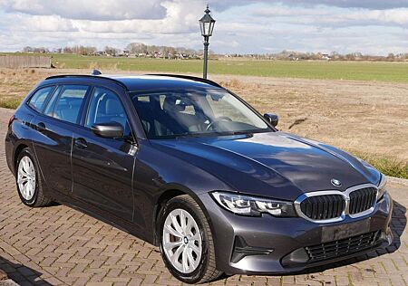 BMW 318d 318 3-serie Executive AUT LEATHER** 11999 N