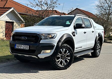 Ford Ranger 3.2 TDCI 4X4 WILD TRAK 1 HAND!!