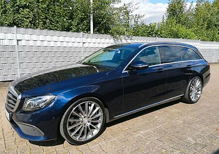 Mercedes-Benz E 400 d 4MATIC T 2.Hand TÜV 11/26 Traum Zustand