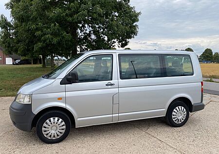 VW T5 Transporter gebraucht kaufen VW T5 Transporter Volkswagen T5 2,5 TDI Fenster Bus mit 8Sitze mit TÜV 03/27