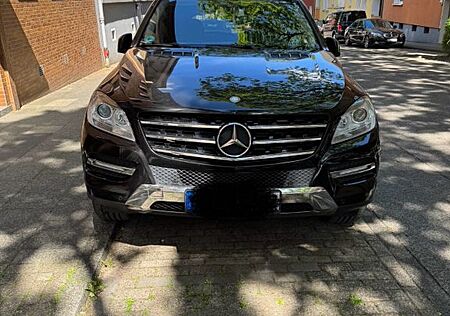 Mercedes-Benz ML 250 BlueTEC 4MATIC -