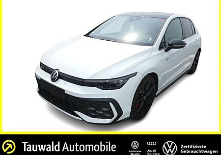 VW Golf Volkswagen VIII GTI DSG BLACK/HUD/PANO/IQ