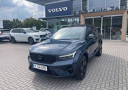 Volvo XC 40 XC40 B3 Ultra Black Edition