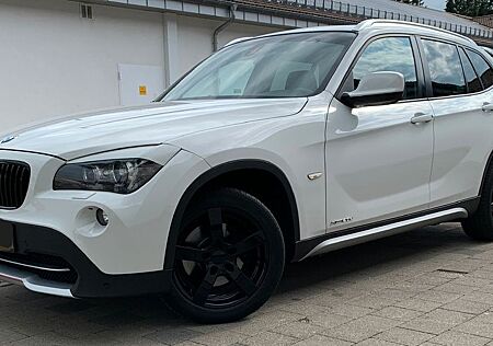 BMW X1 xDrive20d -Tüv Neu - Pano Dach