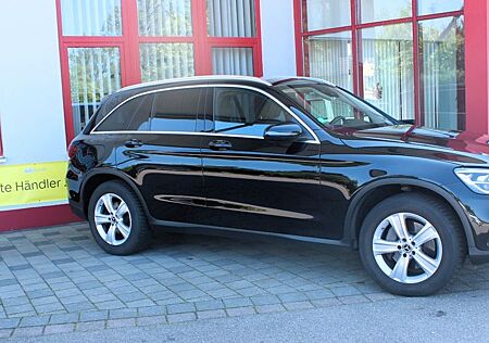 Mercedes-Benz GLC 220 d 4Matic*AHK*SSD*STANDHZG*