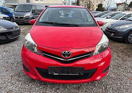 Toyota Yaris Life