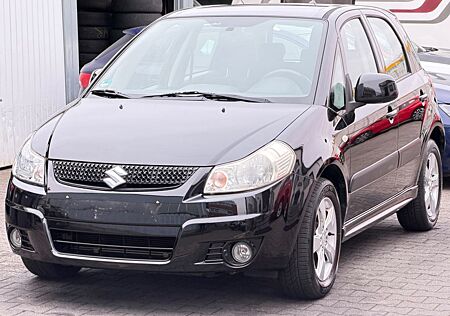 Suzuki SX4 Club