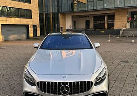 Mercedes-Benz S 63 AMG gebraucht kaufen Mercedes-Benz S 63 AMG 4MATIC Coupé AMG