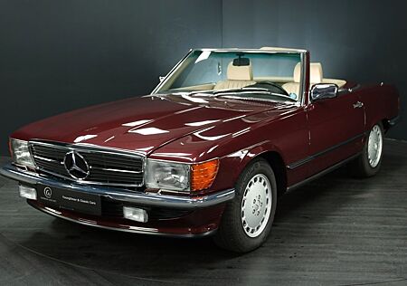 Mercedes-Benz 300 SL Automatik, original nur 17.339 Kilometer