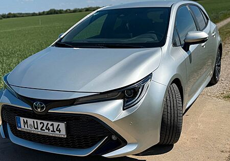 Toyota Corolla 1,8 Hybrid Team Deutschland