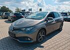 Toyota Auris Touring Sports Hybrid