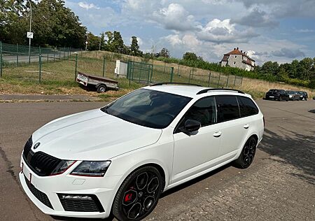 Skoda Octavia 2.0 TDI RS ,virtual cocpit , DSG kombi