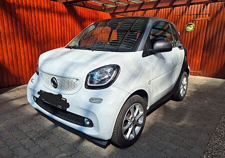 Smart ForTwo coupé 1.0 52kW - TÜV neu - neue Reifen