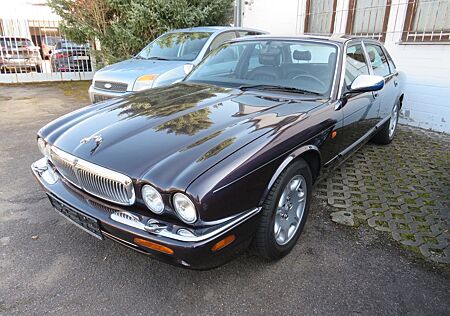 Jaguar XJ 4.0 Sovereign