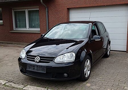 VW Golf Volkswagen 1.4 United