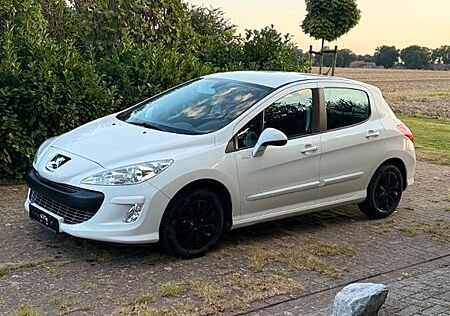 Peugeot 308 Edition Millesim 200 100 VTi Edition Mil...