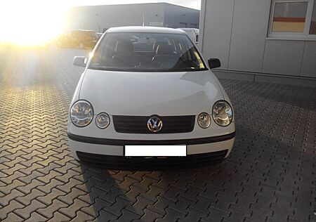 VW Polo Volkswagen 9n 1.2 Steuerkette erneuert, Parkhilfe