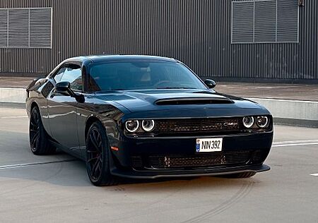 Dodge Challenger Scat Pack 6.4