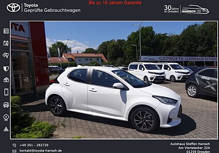 Toyota Yaris Hybrid 1.5 Team D +SHZG+RFK+Klima+