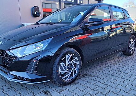 Hyundai i20 Wave*Navi*PDC*Cam*Shzg*Lhzg*16Zoll*VCockpit