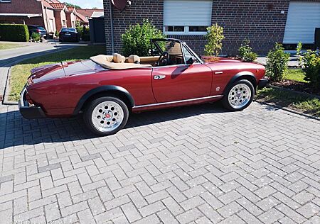 Fiat 124 Spider Pininfarina Volumex