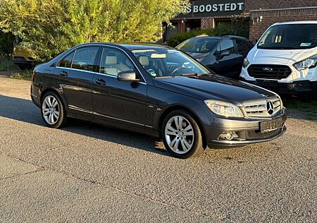 Mercedes-Benz C 180 CGI BlueEfficiency *NAVI*PDC*SHZ*AUTOMATIK