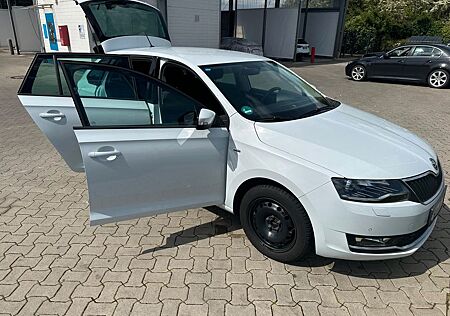 Skoda Rapid 1.0 TSI CLEVER Spaceback CLEVER