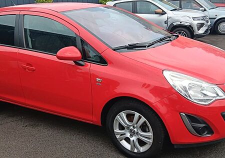 Opel Corsa D Satellite