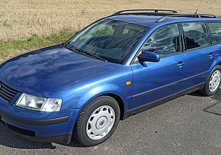 VW Passat Volkswagen 1.8 B5