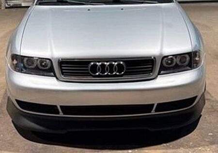 Audi A4 sehr viele Neuteile ! Original Teile vorh.