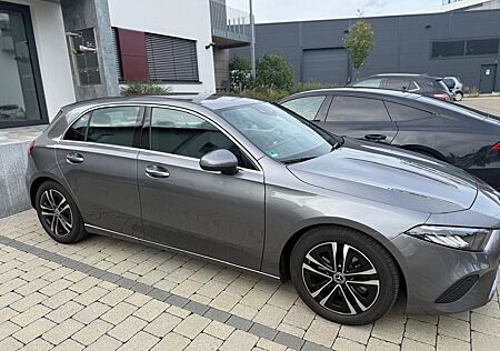 Mercedes-Benz A 200 gebraucht kaufen Mercedes-Benz A 200 Kompaktlimousine