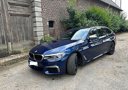 BMW 550 M d,AHK,Head,Massage, Garantie,Abstand