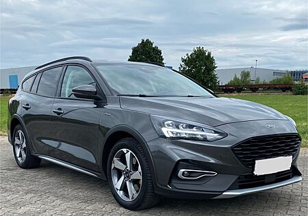 Ford Focus 1,0 EcoBoost Hybrid 92kW Active Turnie...